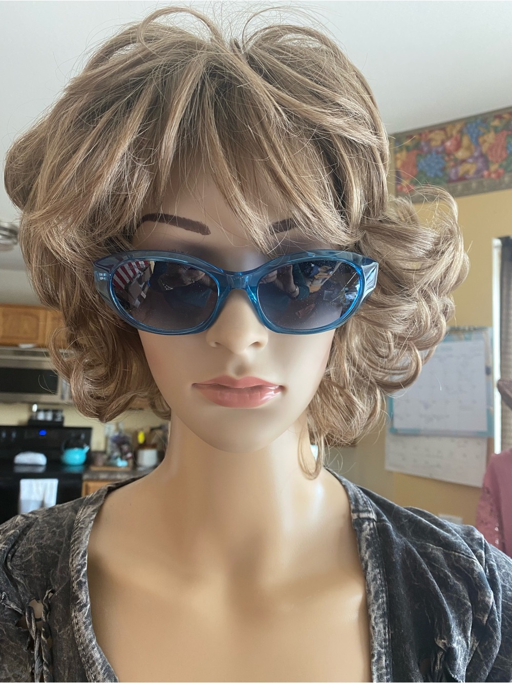 Swarovski Blue Sunglasses with Pink and White Authentication Card